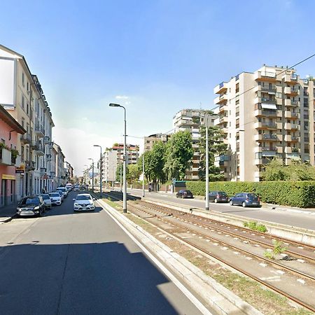 Xenia Apartments - New And Bright Urban Housing Mediolan Zewnętrze zdjęcie